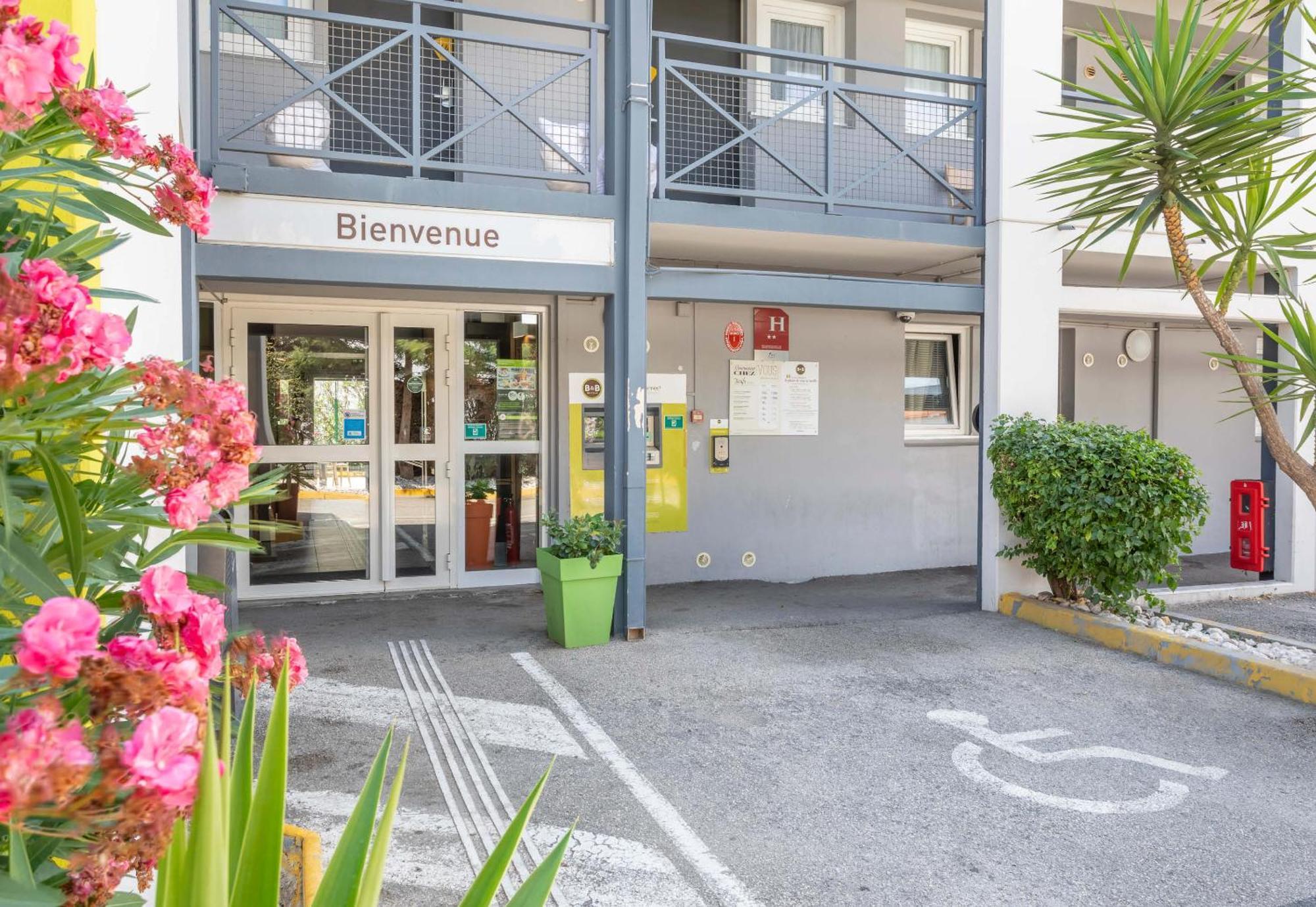 B&B Hotel Toulon La Seyne Sur Mer Buitenkant foto